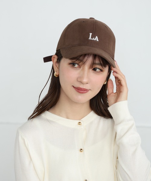 ALTROSE（アルトローズ）の「ロゴ キャップ LA 男女兼用（キャップ・レディース・ブラック/ネイビー/ブラウン/アイボリー・FREE）」の11枚目の写真