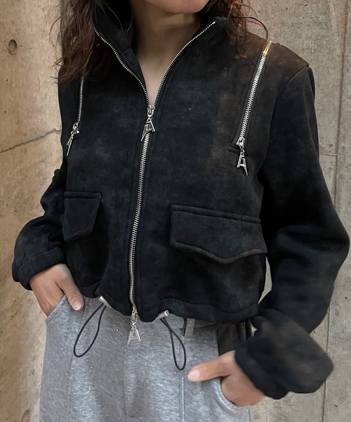 ROGER AND RAW（ロジャーアンドロウ）の「[裏起毛]ショルダージップデザイン スタンドネックジャケット（スウェット・レディース・グレー/ブラック/ホワイト・FREE）」の3枚目の写真