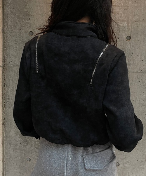 ROGER AND RAW（ロジャーアンドロウ）の「[裏起毛]ショルダージップデザイン スタンドネックジャケット（スウェット・レディース・グレー/ブラック/ホワイト・FREE）」の6枚目の写真