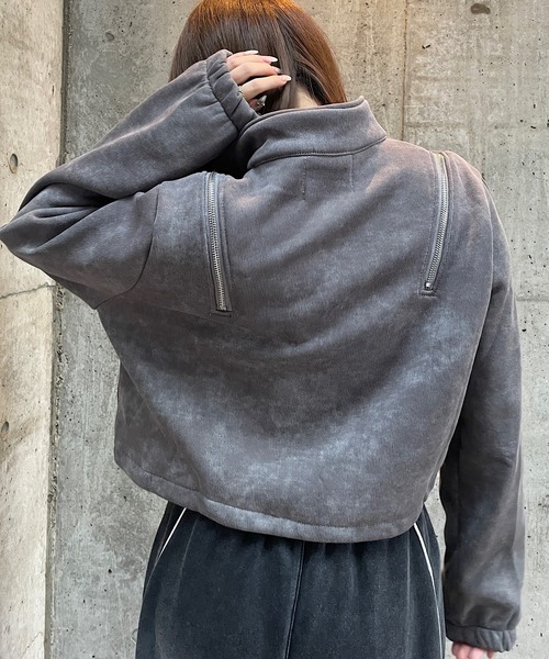 ROGER AND RAW（ロジャーアンドロウ）の「[裏起毛]ショルダージップデザイン スタンドネックジャケット（スウェット・レディース・グレー/ブラック/ホワイト・FREE）」の15枚目の写真