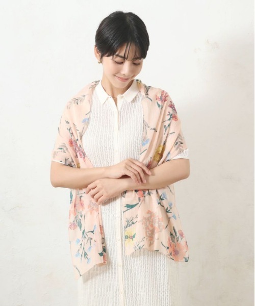 and it_（アンドイット）の「軽くて柔らかいコットンストール（ストール/ショール・レディース・ホワイト系その他2/イエロー系その他/ピンク系その他/ホワイト系その他/ブルー系その他/ピンク系その他2・FREE）」の7枚目の写真