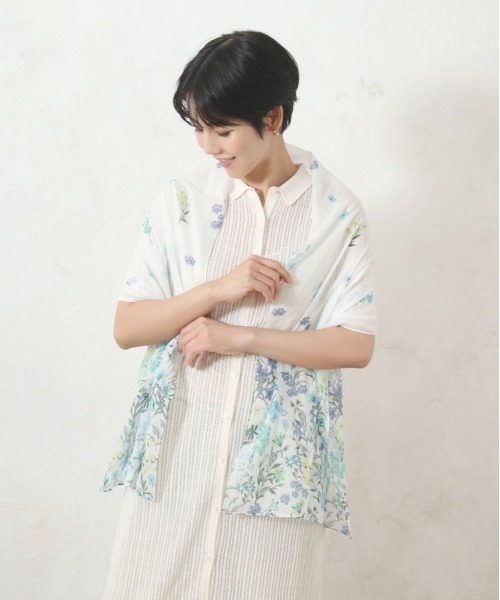 and it_（アンドイット）の「軽くて柔らかいコットンストール（ストール/ショール・レディース・ホワイト系その他2/イエロー系その他/ピンク系その他/ホワイト系その他/ブルー系その他/ピンク系その他2・FREE）」の8枚目の写真