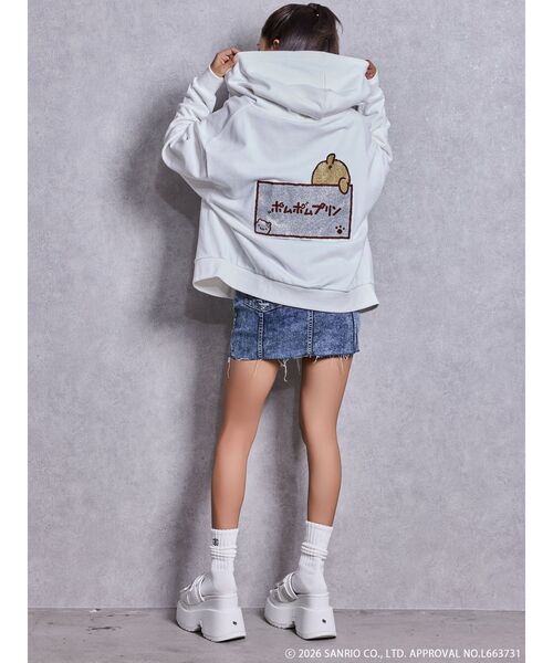sanrio(サンリオ)の「GYDA×サンリオキャラクターズ BIGパーカー(パーカー・レディース・グレー/オフホワイト/ブラック・FREE)」の14枚目の写真