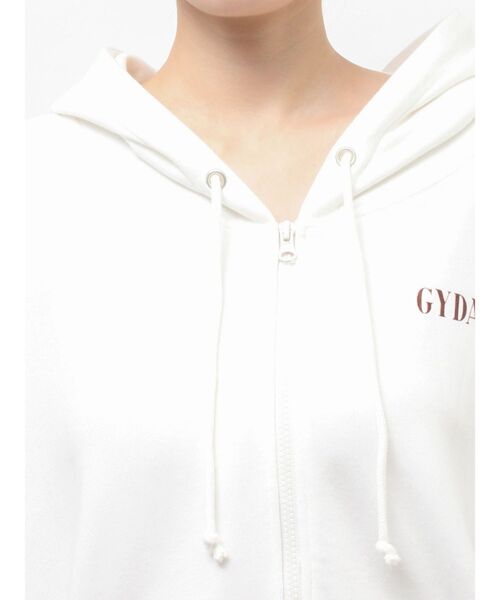 sanrio(サンリオ)の「GYDA×サンリオキャラクターズ BIGパーカー(パーカー・レディース・グレー/オフホワイト/ブラック・FREE)」の18枚目の写真