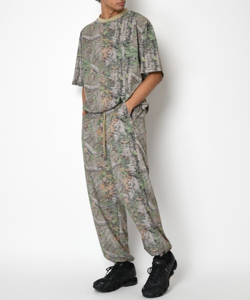 SUPERTHANKS(スーパーサンクス)の「【速乾生、清涼感素材】無地&オリジナルプリントクルーネックTechnical S/S crew-neck(Tシャツ/カットソー・メンズ・ブラック/その他/ブラック系その他・L/M/S)」の8枚目の写真