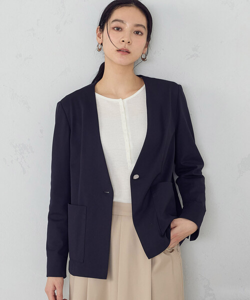 COMME CA ISM(コムサイズム)の「鹿の子ノーカラージャケット(ノーカラージャケット・レディース・ベージュ/ネイビー・X-SMALL/X-LARGE/LARGE/MEDIUM/SMALL)」の1枚目の写真