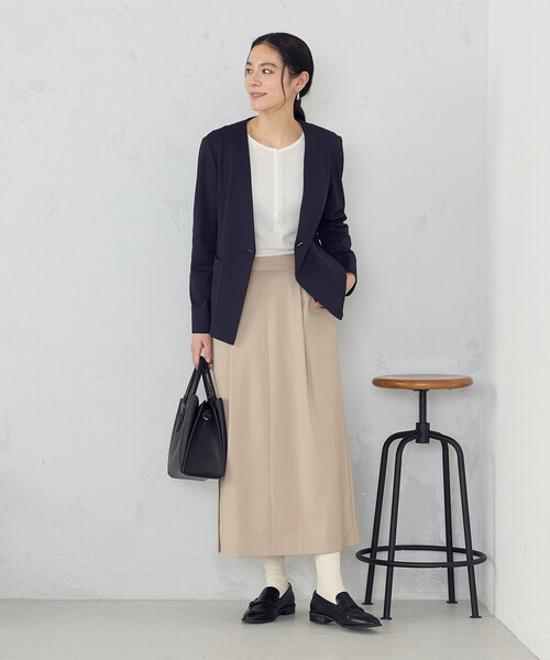 COMME CA ISM(コムサイズム)の「鹿の子ノーカラージャケット(ノーカラージャケット・レディース・ベージュ/ネイビー・X-SMALL/X-LARGE/LARGE/MEDIUM/SMALL)」の5枚目の写真