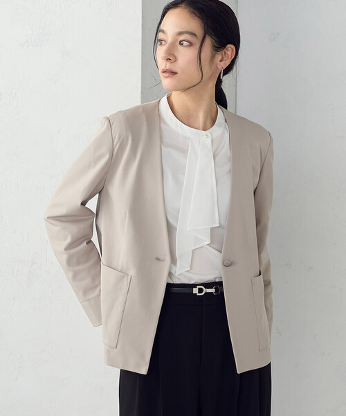 COMME CA ISM(コムサイズム)の「鹿の子ノーカラージャケット(ノーカラージャケット・レディース・ベージュ/ネイビー・X-SMALL/X-LARGE/LARGE/MEDIUM/SMALL)」の10枚目の写真