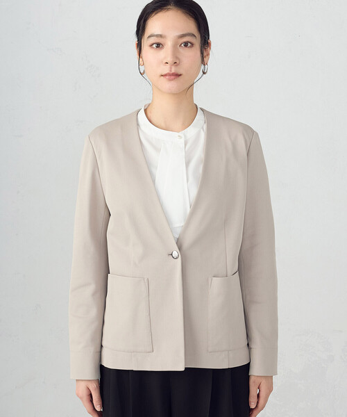 COMME CA ISM(コムサイズム)の「鹿の子ノーカラージャケット(ノーカラージャケット・レディース・ベージュ/ネイビー・X-SMALL/X-LARGE/LARGE/MEDIUM/SMALL)」の11枚目の写真