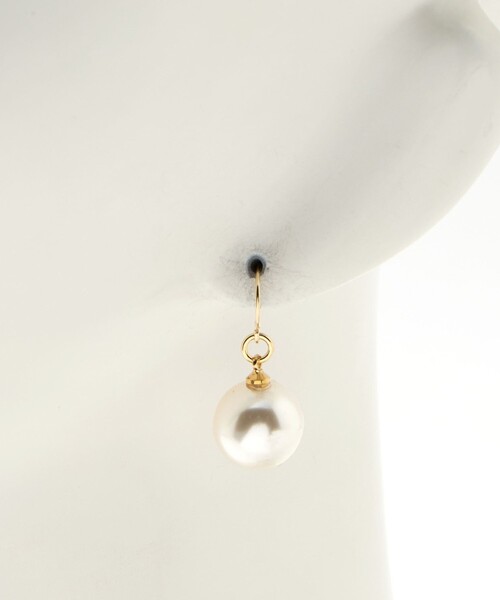 BEAUTY&YOUTH UNITED ARROWS(ビューティーアンドユースユナイテッドアローズ)の「パールモチーフ スウィング ピアス(ピアス(両耳用)・レディース・オフホワイト・FREE)」の6枚目の写真