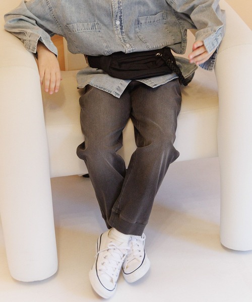 GLOBAL WORK（グローバルワーク）の「スゴラクストレッチデニムリブパンツ/608400（デニムパンツ・キッズ・ブルー/ブラック・150cm/160cm/130cm/140cm）」の16枚目の写真