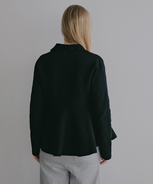 MANOF(マノフ)の「VOLUME PEPLUM KNIT CARDIGAN(カーディガン/ボレロ・レディース・ブラック/アイボリー・F)」の14枚目の写真