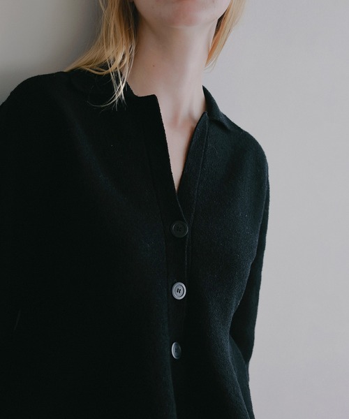 MANOF(マノフ)の「VOLUME PEPLUM KNIT CARDIGAN(カーディガン/ボレロ・レディース・ブラック/アイボリー・F)」の15枚目の写真