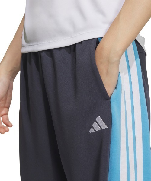adidas(アディダス)の「アディダス adidas チームス ルーズフィット トラックパンツ(その他パンツ・レディース・ブラック/ネイビー・S/M/L/XL)」の10枚目の写真