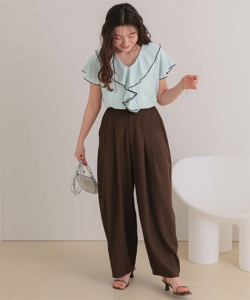 titivate(ティティベイト)の「配色メローフリルトップス(Tシャツ/カットソー・レディース・アイボリー/ブラック/ライトブルー・FREE)」の22枚目の写真