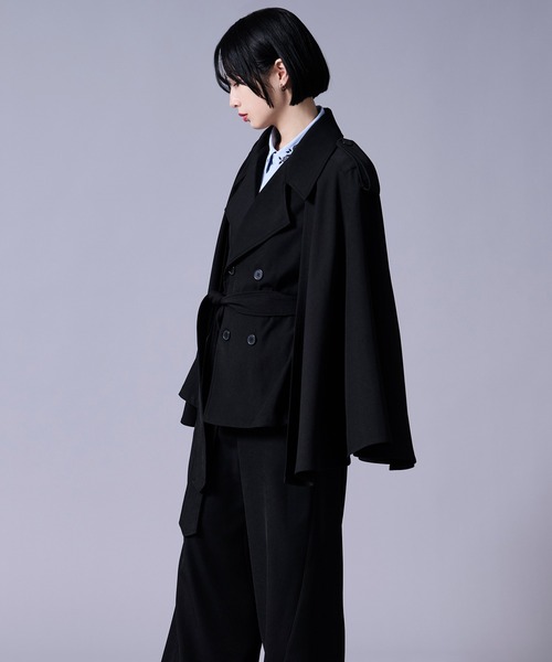 Ellno Loset(エルノロゼット)の「トレンチケープジャケット(テーラードジャケット・メンズ・ブラック/ベージュ・LARGE/MEDIUM/SMALL)」の13枚目の写真