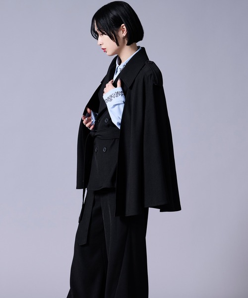 Ellno Loset(エルノロゼット)の「トレンチケープジャケット(テーラードジャケット・メンズ・ブラック/ベージュ・LARGE/MEDIUM/SMALL)」の14枚目の写真