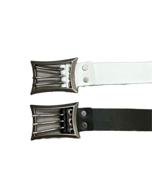 Never mind the XU(ネバーマインドザエックスユー)の「【Never mind the XU】Rivet eyelet biker belt / 【ネバーマインド ザ エックスユー】リベットアイレットバイカーベルト <着用動画あり>(ベルト・メンズ・ブラック/ホワイト・ONE SIZE)」の8枚目の写真