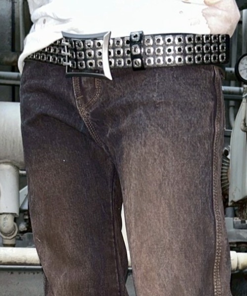 Never mind the XU(ネバーマインドザエックスユー)の「【Never mind the XU】Rivet eyelet biker belt / 【ネバーマインド ザ エックスユー】リベットアイレットバイカーベルト <着用動画あり>(ベルト・メンズ・ブラック/ホワイト・ONE SIZE)」の15枚目の写真