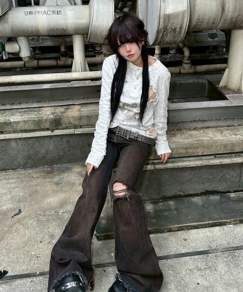 Never mind the XU(ネバーマインドザエックスユー)の「【Never mind the XU】Rivet eyelet biker belt / 【ネバーマインド ザ エックスユー】リベットアイレットバイカーベルト <着用動画あり>(ベルト・メンズ・ブラック/ホワイト・ONE SIZE)」の17枚目の写真