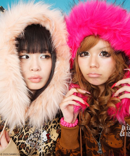 GALFY(ガルフィー)の「『GALFY/ガルフィー』鬼ギャルパーカー【Z】(パーカー・レディース・ベージュ/サックスブルー/ピンク/ブラウン・FREE)」の16枚目の写真