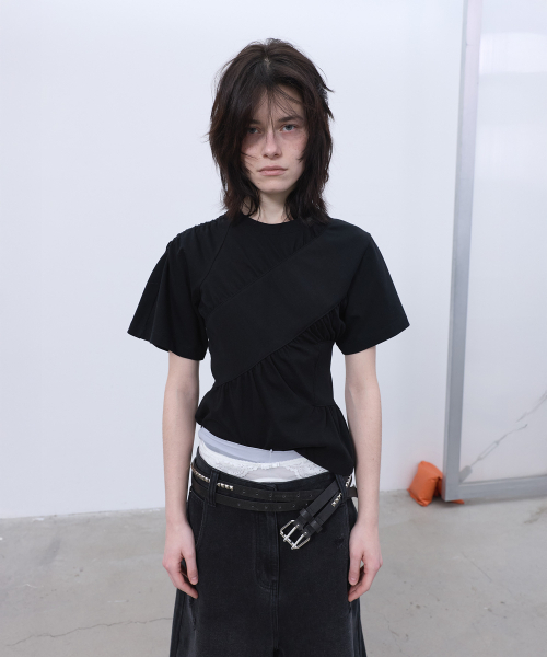 LCDC TM(エルシーディーシーティーエム)の「SHIRRING T-SHIRT (BLACK)(Tシャツ/カットソー・レディース・その他・SMALL/MEDIUM)」の1枚目の写真