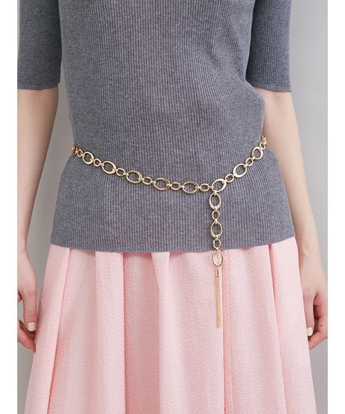 Mila Owen(ミラオーウェン)の「タッセルチャームランダムチェーンベルト(ベルト・レディース・ゴールド/シルバー・F)」の2枚目の写真