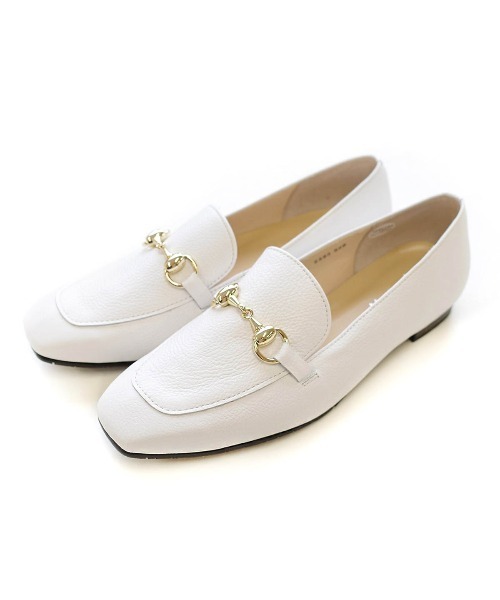 Pointer(shoes)(ポインター)の「【日本製 天然皮革】ビット付きローファー パンプス(ローファー・レディース・ライトブラウン/ホワイト/その他/ブラック/ベージュ系その他・22cm/24cm/23.5cm/23cm/22.5cm/24.5cm)」の1枚目の写真