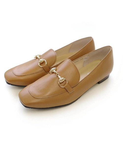 Pointer(shoes)(ポインター)の「【日本製 天然皮革】ビット付きローファー パンプス(ローファー・レディース・ライトブラウン/ホワイト/その他/ブラック/ベージュ系その他・22cm/24cm/23.5cm/23cm/22.5cm/24.5cm)」の3枚目の写真