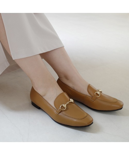 Pointer(shoes)(ポインター)の「【日本製 天然皮革】ビット付きローファー パンプス(ローファー・レディース・ライトブラウン/ホワイト/その他/ブラック/ベージュ系その他・22cm/24cm/23.5cm/23cm/22.5cm/24.5cm)」の15枚目の写真