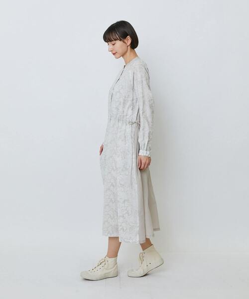 LOISIR（ロワズィール）の「【アーティストコラボ】LOISIR×TORANEKOBONBON エンブロイダリーワンピース（ワンピース・レディース・ホワイト系その他/ブラック系その他・FREE）」の8枚目の写真