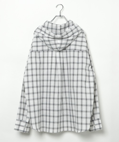ALAND（エーランド）の「【UNISEX】ALAND／チェックフードシャツロングスリーブ（シャツ/ブラウス・レディース・ブラック/ホワイト・LARGE/SMALL）」の14枚目の写真