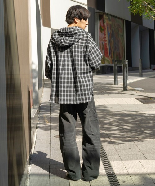 ALAND（エーランド）の「【UNISEX】ALAND／チェックフードシャツロングスリーブ（シャツ/ブラウス・レディース・ブラック/ホワイト・LARGE/SMALL）」の9枚目の写真