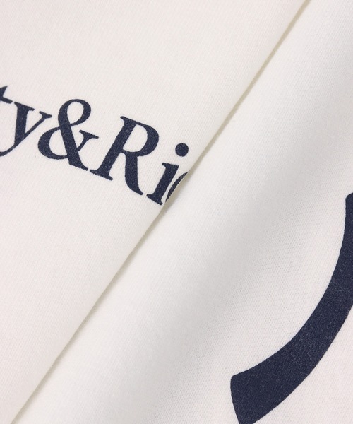 SPORTY&RICH（スポーティアンドリッチ）の「【SPORTY&RICH(スポーティーアンドリッチ)】YANKEES CURVE T-SHIRT（Tシャツ/カットソー・レディース・ホワイト・1）」の2枚目の写真