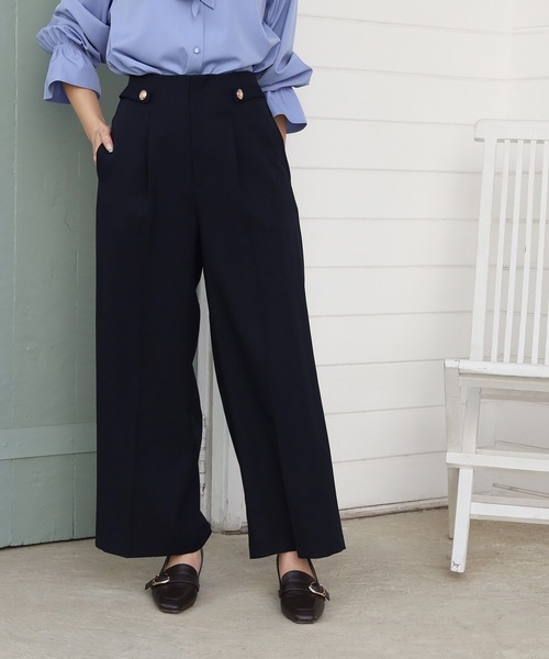 TRUDEA(トルディア)の「マリンボタンセミワイドパンツ(その他パンツ・レディース・チャコールグレー/ベージュ/ネイビー/アイボリー・SMALL/MEDIUM/LARGE)」の10枚目の写真