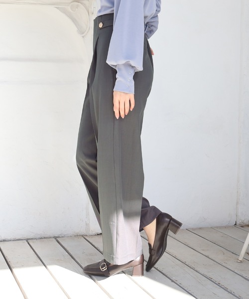 TRUDEA(トルディア)の「マリンボタンセミワイドパンツ(その他パンツ・レディース・チャコールグレー/ベージュ/ネイビー/アイボリー・SMALL/MEDIUM/LARGE)」の9枚目の写真