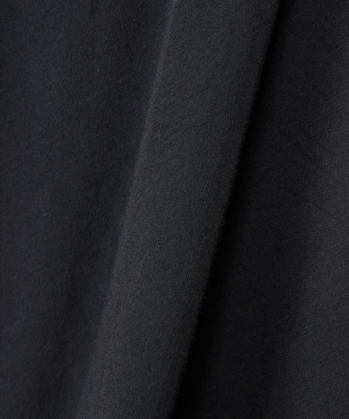 CINOH（チノ）の「SHEFダブルレイヤードTシャツ（Tシャツ/カットソー・メンズ・グレー/ホワイト・46）」の9枚目の写真