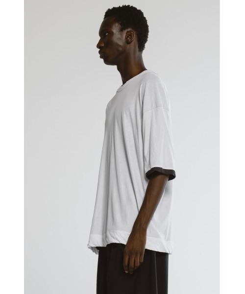 CINOH（チノ）の「SHEFダブルレイヤードTシャツ（Tシャツ/カットソー・メンズ・グレー/ホワイト・46）」の11枚目の写真