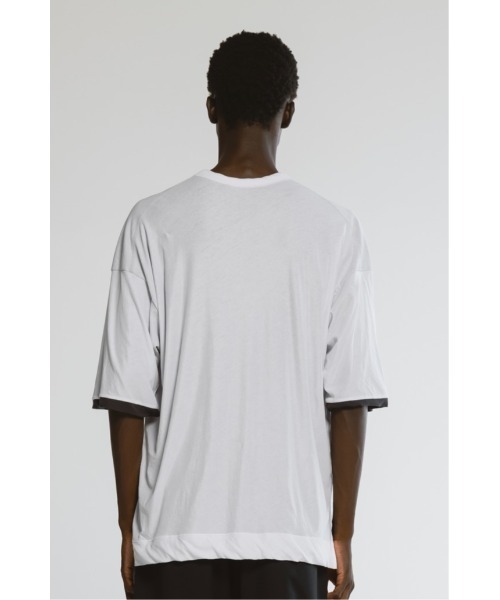 CINOH（チノ）の「SHEFダブルレイヤードTシャツ（Tシャツ/カットソー・メンズ・グレー/ホワイト・46）」の12枚目の写真