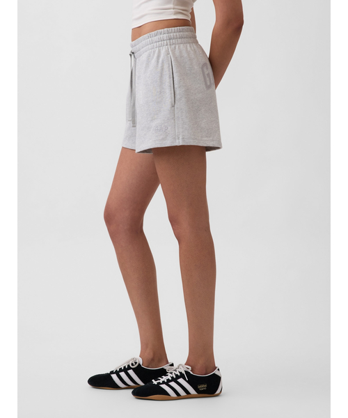 GAP(ギャップ)の「3インチ フレンチテリー リラックスフィットGAPロゴ スウェットショートパンツ(その他パンツ・レディース・ブルー/ブラック/グレー/ピンク・S/XS/XXS/M/L)」の20枚目の写真