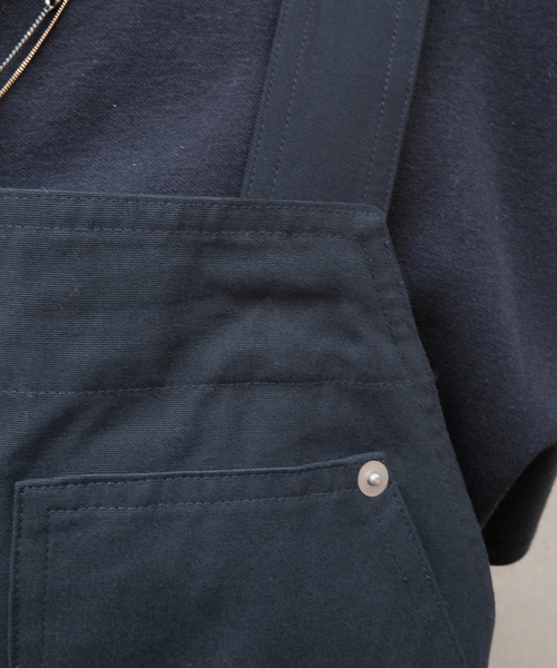 IENA（イエナ）の「Maison IENA 別注 Nell/ネル サロペット 261-202-51（サロペット/オーバーオール・レディース・ネイビー/ベージュ・38/36）」の7枚目の写真