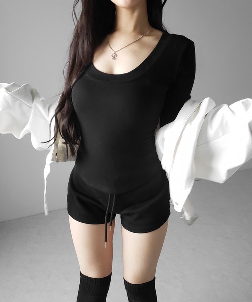 me+em select(ミームセレクト)の「【 3color 】UネックスーパーフィットスリムロンT / U-neck super fit slim long sleeve T-Shirt(Tシャツ/カットソー・レディース・ホワイト/ブラック/グレー・FREE)」の15枚目の写真