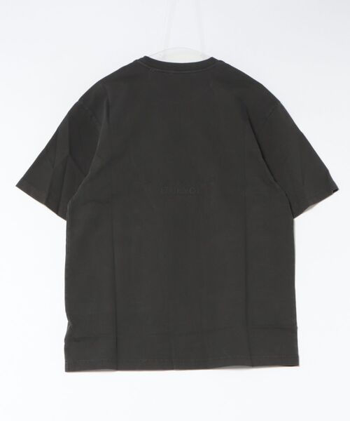 NUBIAN(ヌビアン)の「SHORT SLEEVE CREW NECK IN GIFTING PRINT (EXCLUSIVE)(Tシャツ/カットソー・メンズ・ブラック・LARGE/MEDIUM/SMALL)」の4枚目の写真