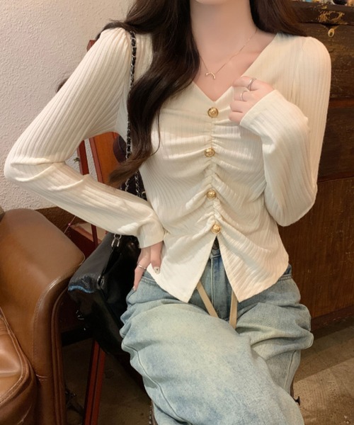 2ly2(トゥーリートゥー)の「シャーリング リブトップス(Tシャツ/カットソー・レディース・ベージュ/ブラック/アイボリー・FREE)」の6枚目の写真