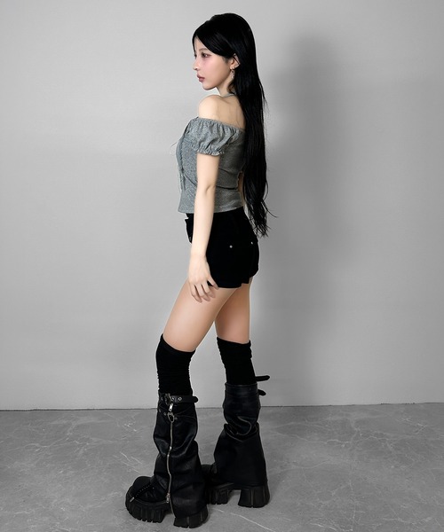 FOLLOWIN(フォロウィン)の「【オフショルでも着られる2WAY】 レースマフラー付きリボンドットTシャツ(Tシャツ/カットソー・レディース・ベージュ/グレー/チャコールグレー・FREE)」の14枚目の写真