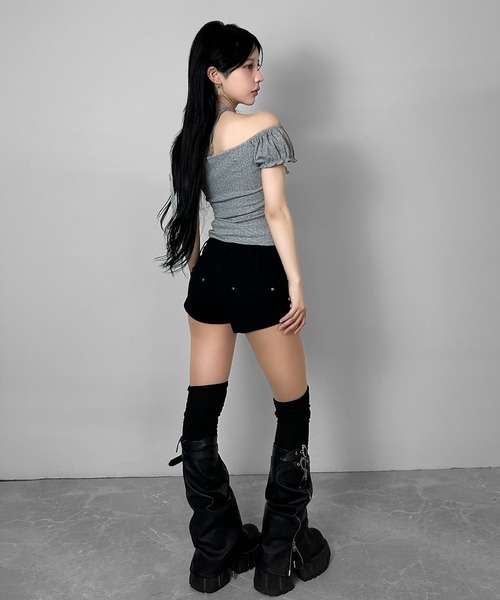 FOLLOWIN(フォロウィン)の「【オフショルでも着られる2WAY】 レースマフラー付きリボンドットTシャツ(Tシャツ/カットソー・レディース・ベージュ/グレー/チャコールグレー・FREE)」の16枚目の写真