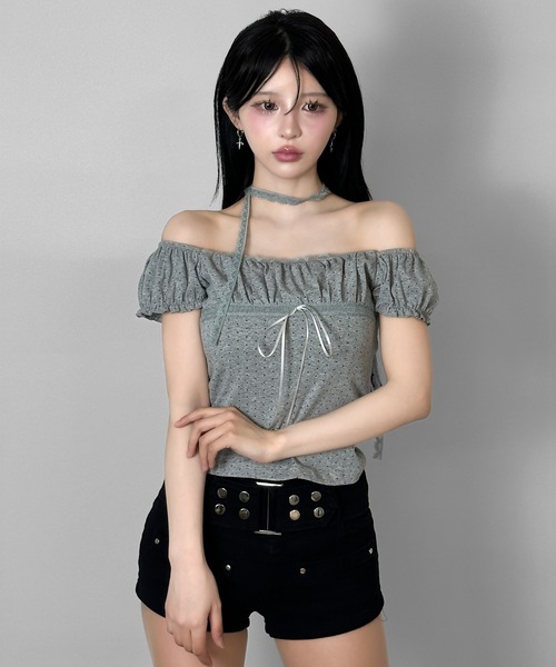 FOLLOWIN(フォロウィン)の「【オフショルでも着られる2WAY】 レースマフラー付きリボンドットTシャツ(Tシャツ/カットソー・レディース・ベージュ/グレー/チャコールグレー・FREE)」の6枚目の写真