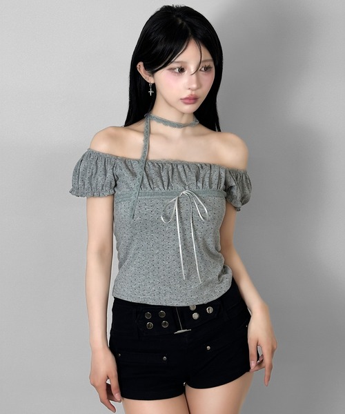 FOLLOWIN(フォロウィン)の「【オフショルでも着られる2WAY】 レースマフラー付きリボンドットTシャツ(Tシャツ/カットソー・レディース・ベージュ/グレー/チャコールグレー・FREE)」の7枚目の写真