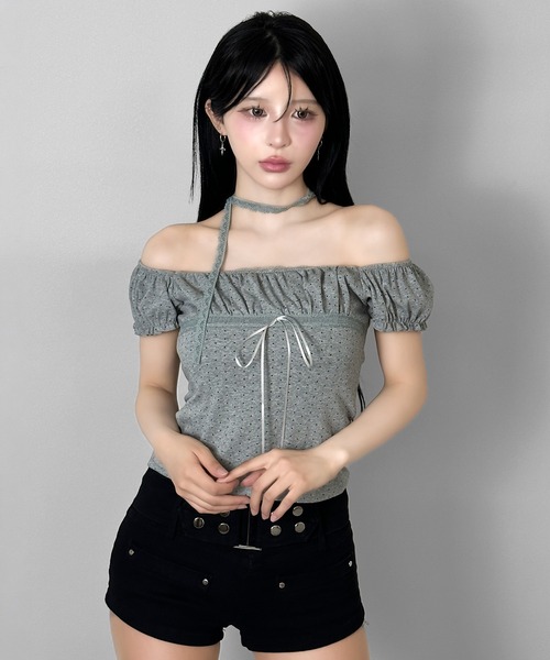 FOLLOWIN(フォロウィン)の「【オフショルでも着られる2WAY】 レースマフラー付きリボンドットTシャツ(Tシャツ/カットソー・レディース・ベージュ/グレー/チャコールグレー・FREE)」の9枚目の写真
