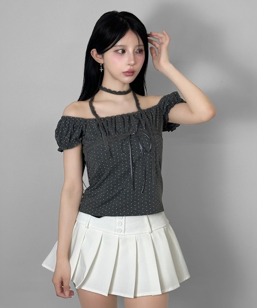 FOLLOWIN(フォロウィン)の「【オフショルでも着られる2WAY】 レースマフラー付きリボンドットTシャツ(Tシャツ/カットソー・レディース・ベージュ/グレー/チャコールグレー・FREE)」の21枚目の写真